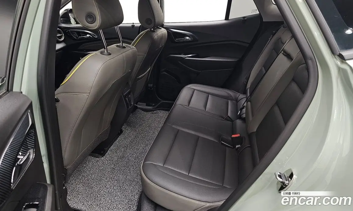 Chevrolet Trax 2024 1.2 автомат (гидро), фото 18
