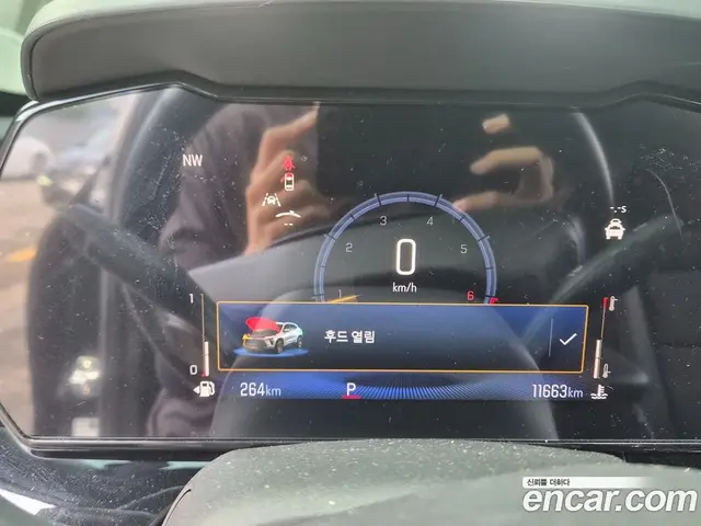 Chevrolet Trax 2025 1.2 автомат (гидро), миниатюра 7