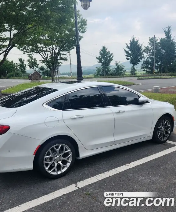 Chrysler 200 2015 2.4 автомат (гидро), миниатюра 2