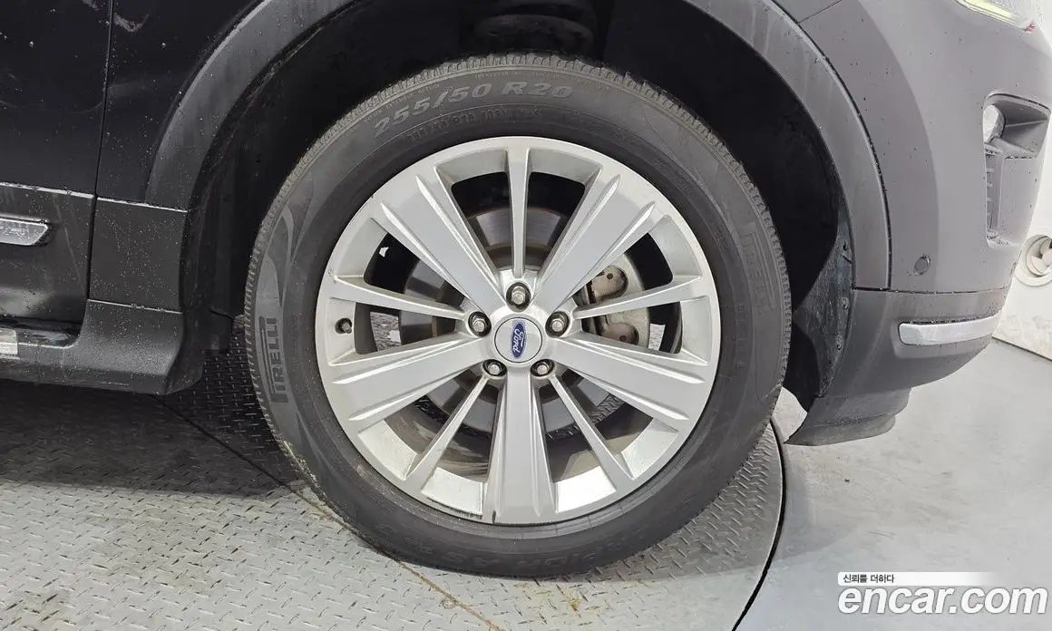 Ford Explorer 2019 3.5 автомат (гидро), фото 7