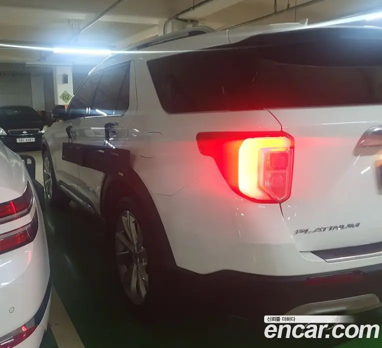 Ford Explorer 2022 3.0 автомат (гидро), фото 4