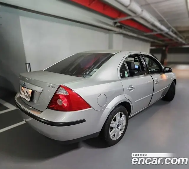 Ford Mondeo 2005 2.0 автомат (гидро), миниатюра 6
