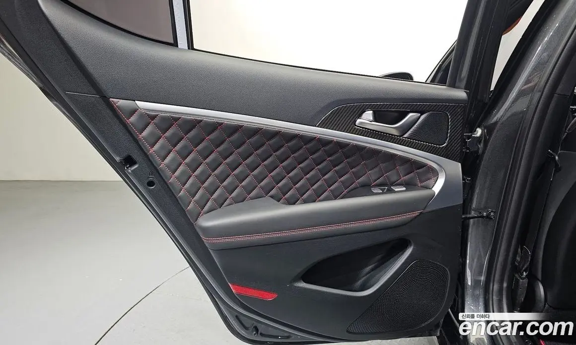 Genesis G70 2020 2.0 автомат (гидро), фото 15