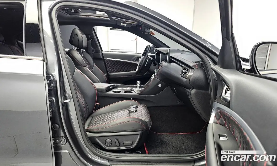 Genesis G70 2020 2.0 автомат (гидро), фото 16