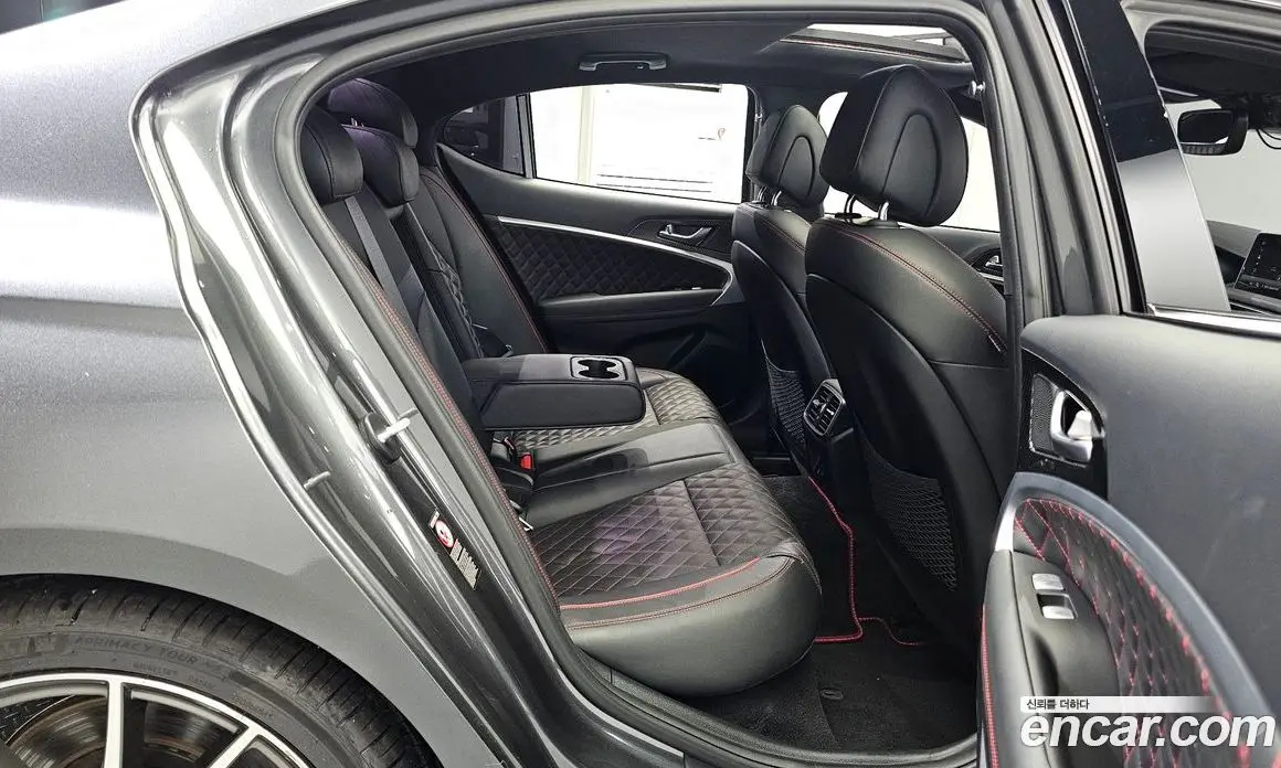 Genesis G70 2020 2.0 автомат (гидро), фото 17