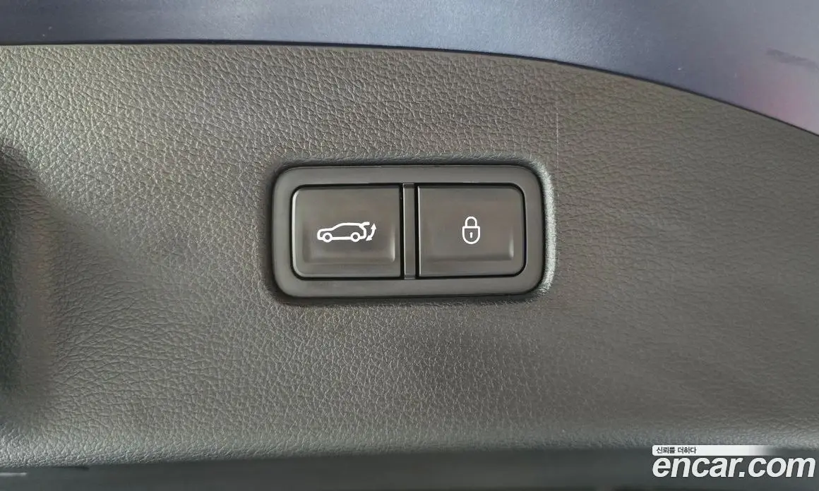 Genesis G70 2025 2.5 автомат (гидро), фото 28
