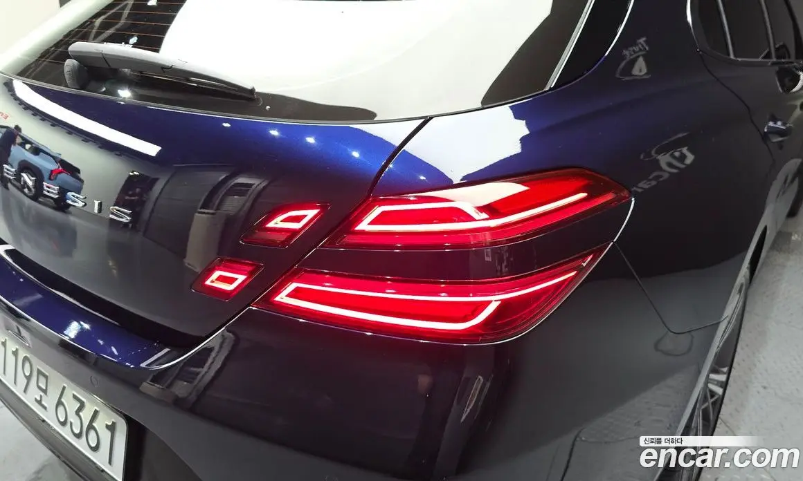 Genesis G70 2025 2.5 автомат (гидро), фото 9