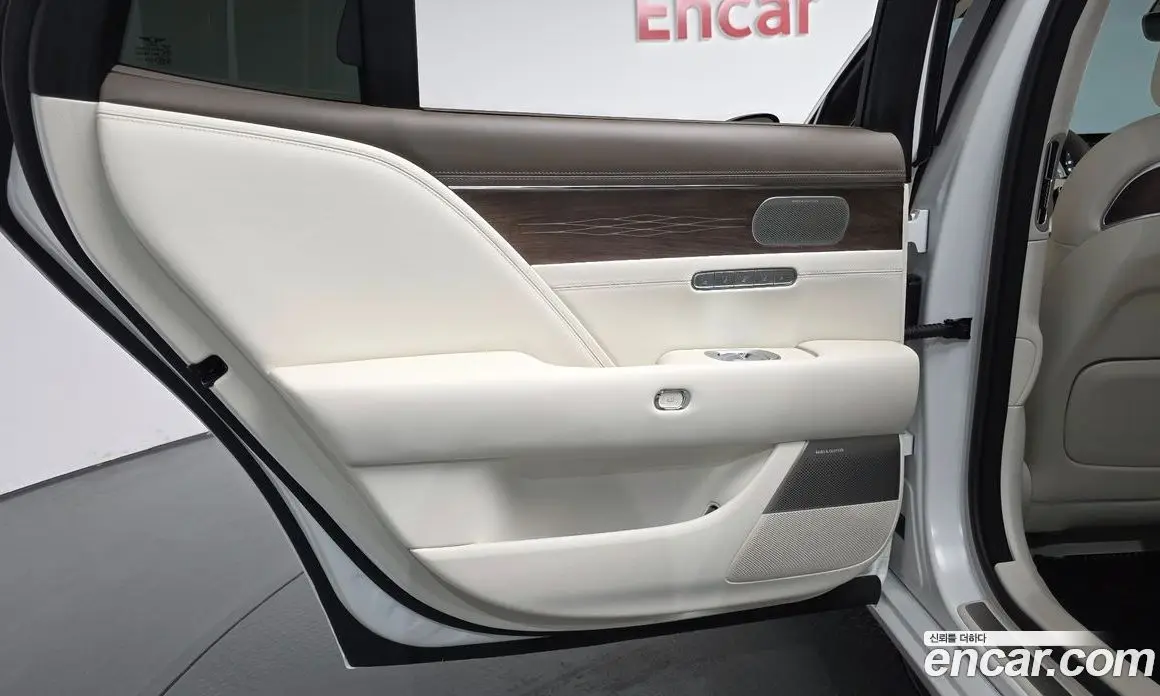 Genesis G90 2024 3.5 автомат (гидро), фото 14