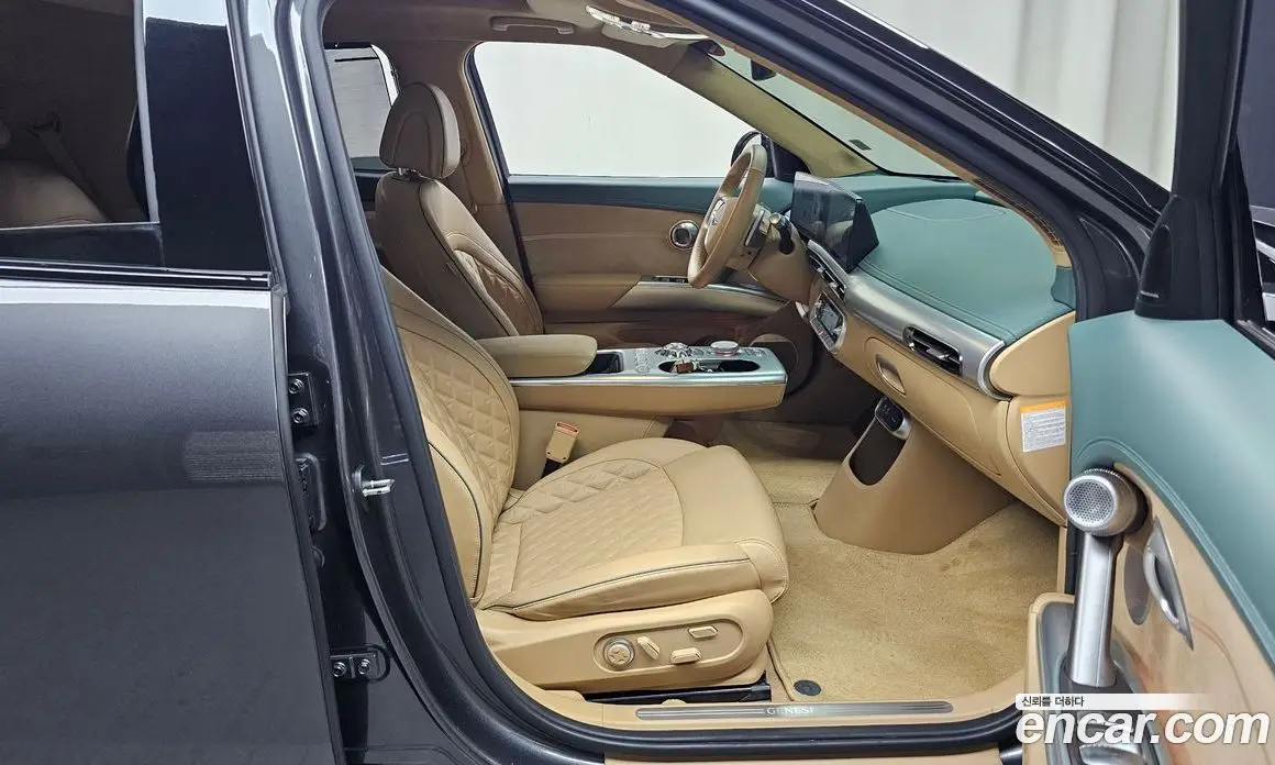 Genesis GV60 2022 0.1 автомат (гидро), фото 16