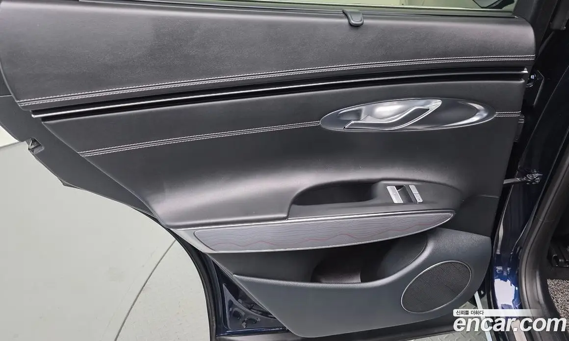 Genesis GV70 2021 3.5 автомат (гидро), фото 15