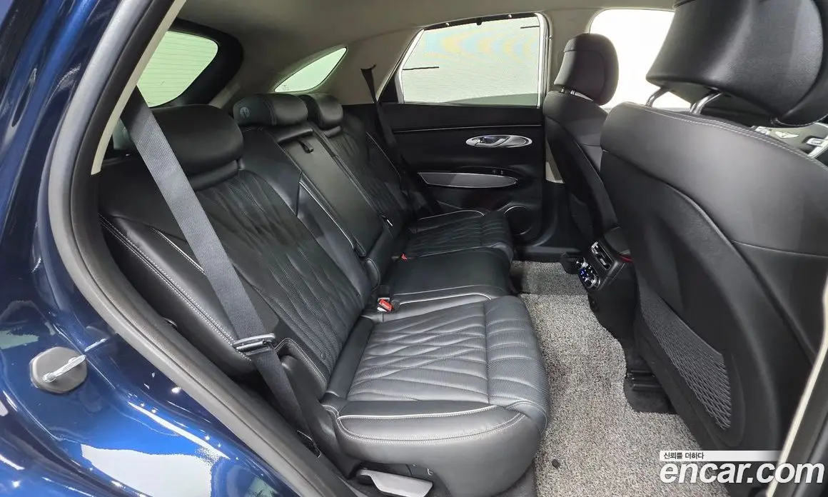 Genesis GV70 2021 3.5 автомат (гидро), фото 32