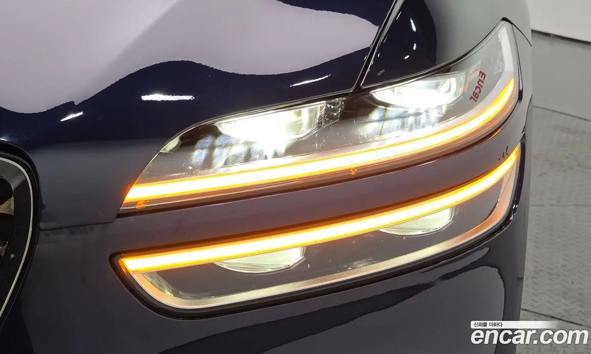 Genesis GV70 2021 3.5 автомат (гидро), фото 8