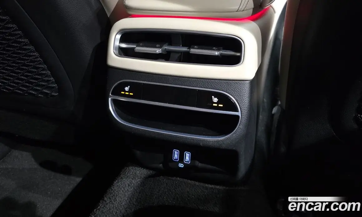 Genesis GV70 2022 2.5 автомат (гидро), фото 24