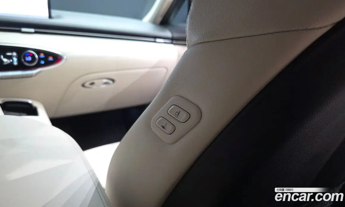 Genesis GV70 2022 2.5 автомат (гидро), фото 36