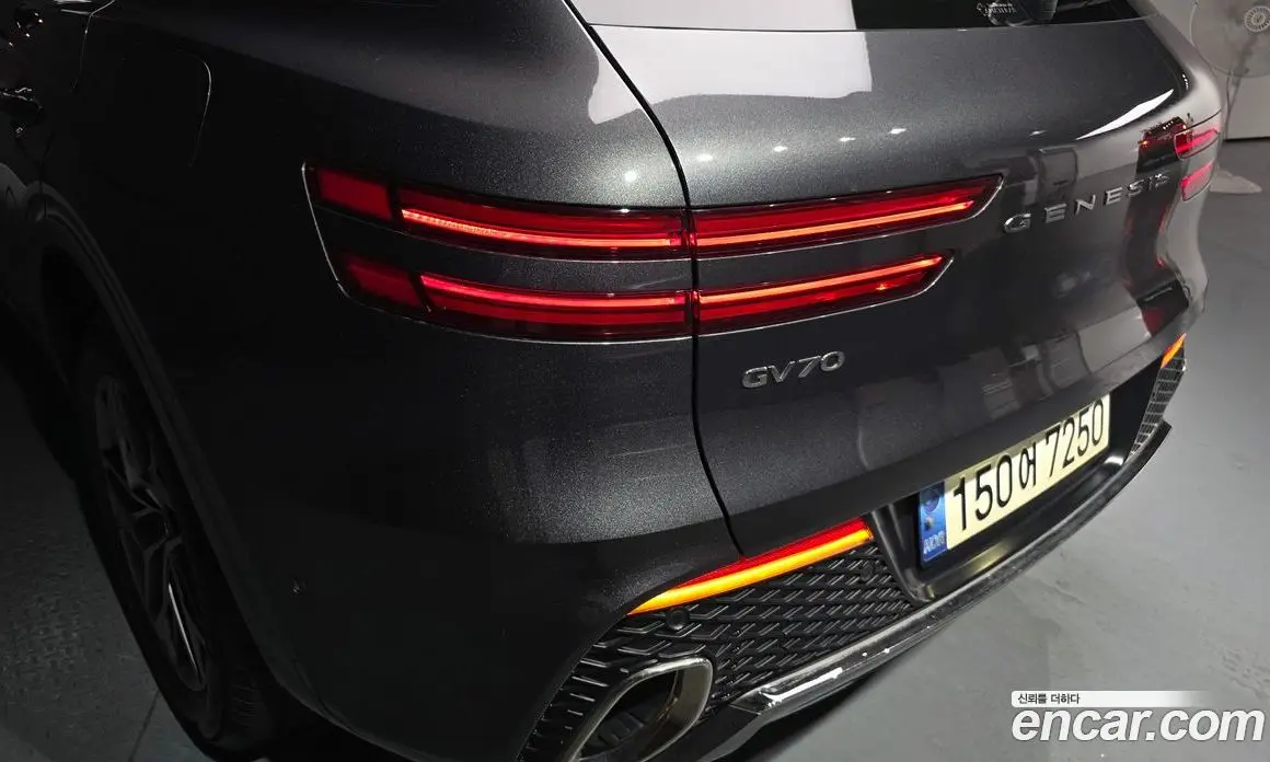 Genesis GV70 2022 2.5 автомат (гидро), фото 9