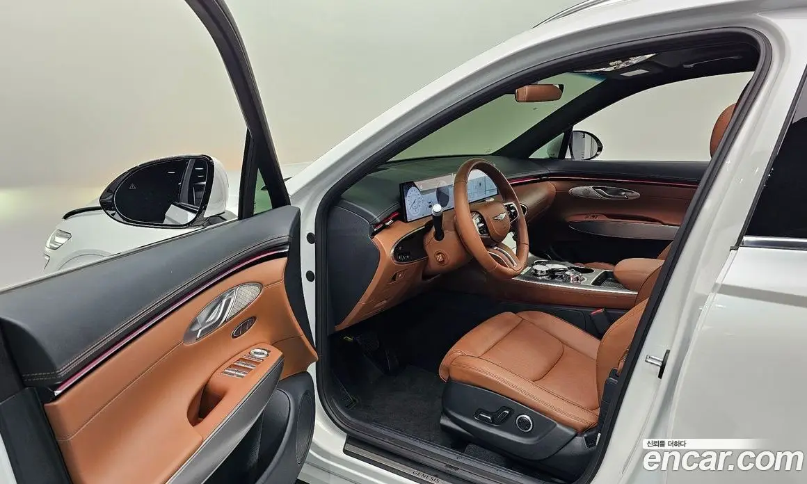 Genesis GV70 2024 3.5 автомат (гидро), фото 13