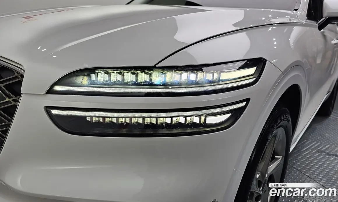 Genesis GV70 2024 3.5 автомат (гидро), фото 8