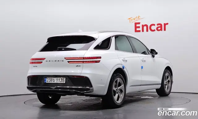Genesis GV70 2024 2.5 автомат (гидро), миниатюра 2