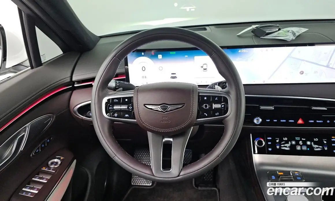 Genesis GV70 2024 2.5 автомат (гидро), фото 19