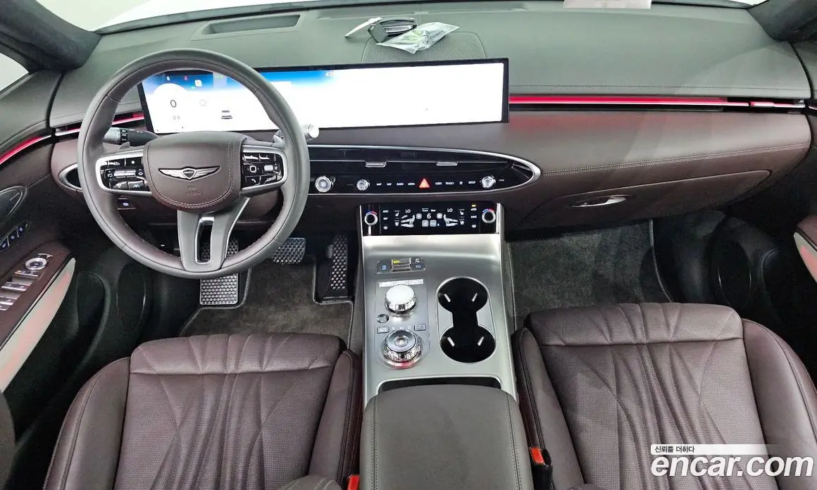Genesis GV70 2024 2.5 автомат (гидро), фото 10