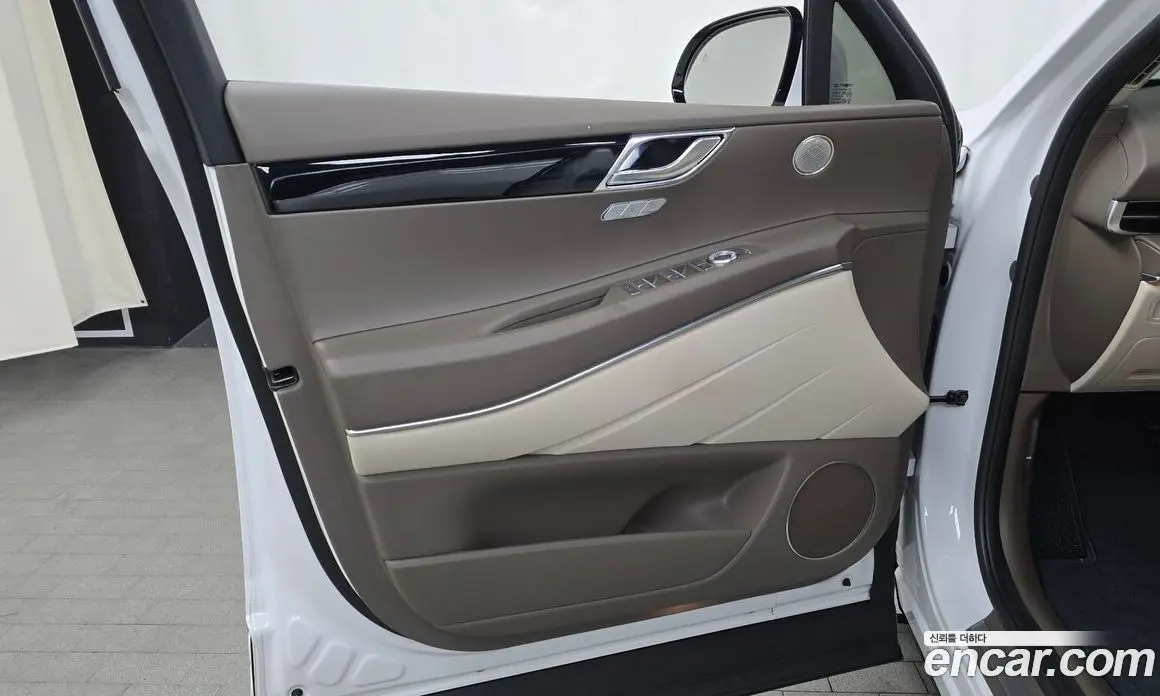 Genesis GV80 2023 2.5 автомат (гидро), фото 13