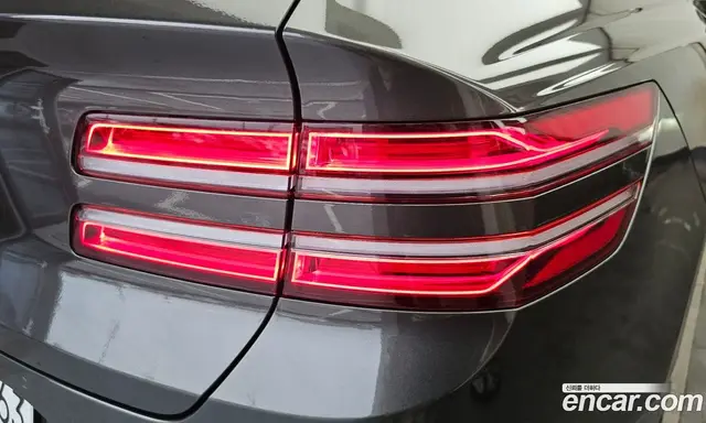 Genesis GV80 2024 2.5 автомат (гидро), миниатюра 9
