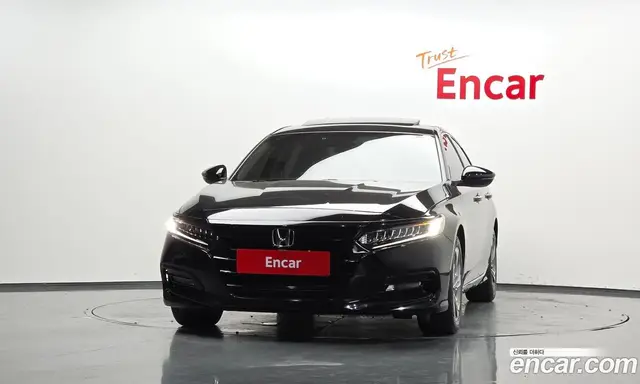Honda Accord 2018 1.5 автомат (гидро), миниатюра 3