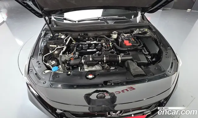 Honda Accord 2018 1.5 автомат (гидро), миниатюра 6