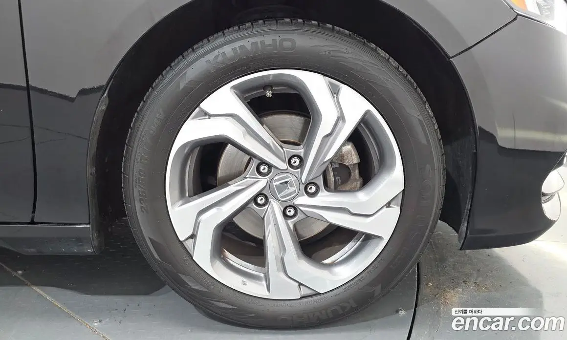 Honda Accord 2018 1.5 автомат (гидро), фото 7