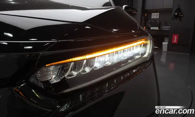 Honda Accord 2018 1.5 автомат (гидро), миниатюра 8