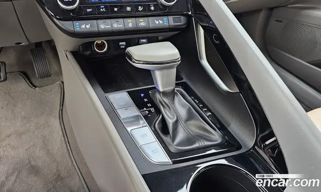 Hyundai Avante 2022 1.6 автомат (гидро), миниатюра 12