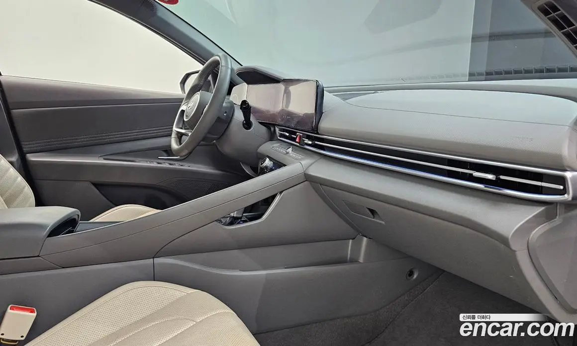 Hyundai Avante 2022 1.6 автомат (гидро), фото 29