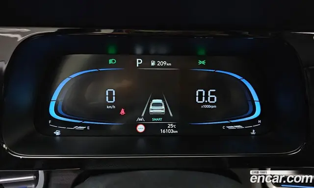 Hyundai Avante 2024 1.6 автомат (гидро), миниатюра 11