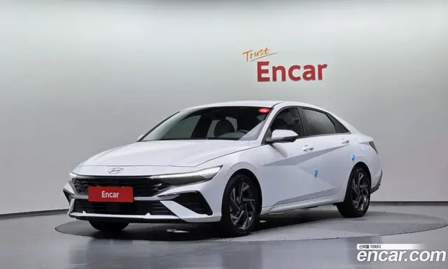 Hyundai Avante 2024 1.6 автомат (гидро), миниатюра 1