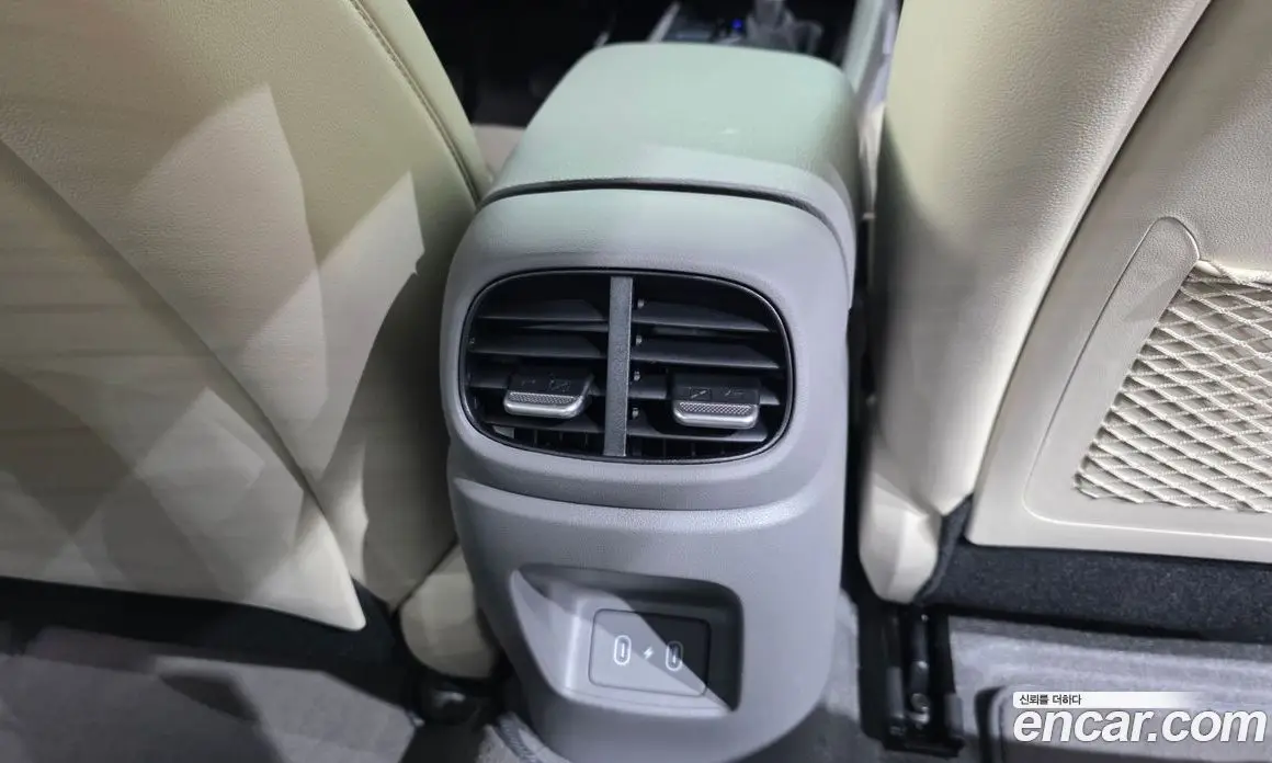 Hyundai Avante 2024 1.6 автомат (гидро), фото 34