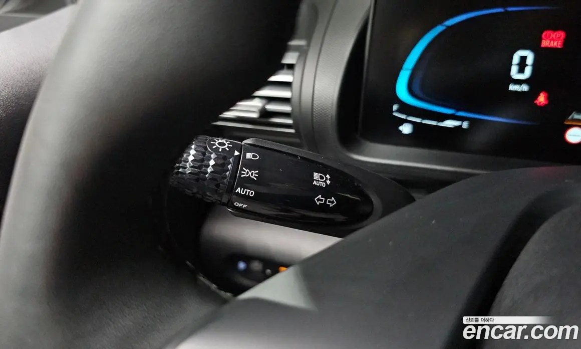 Hyundai Casper 2022 1.0 автомат (гидро), фото 26