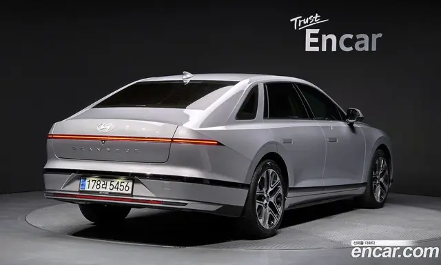 Hyundai Grandeur 2023 2.5 автомат (гидро), миниатюра 2