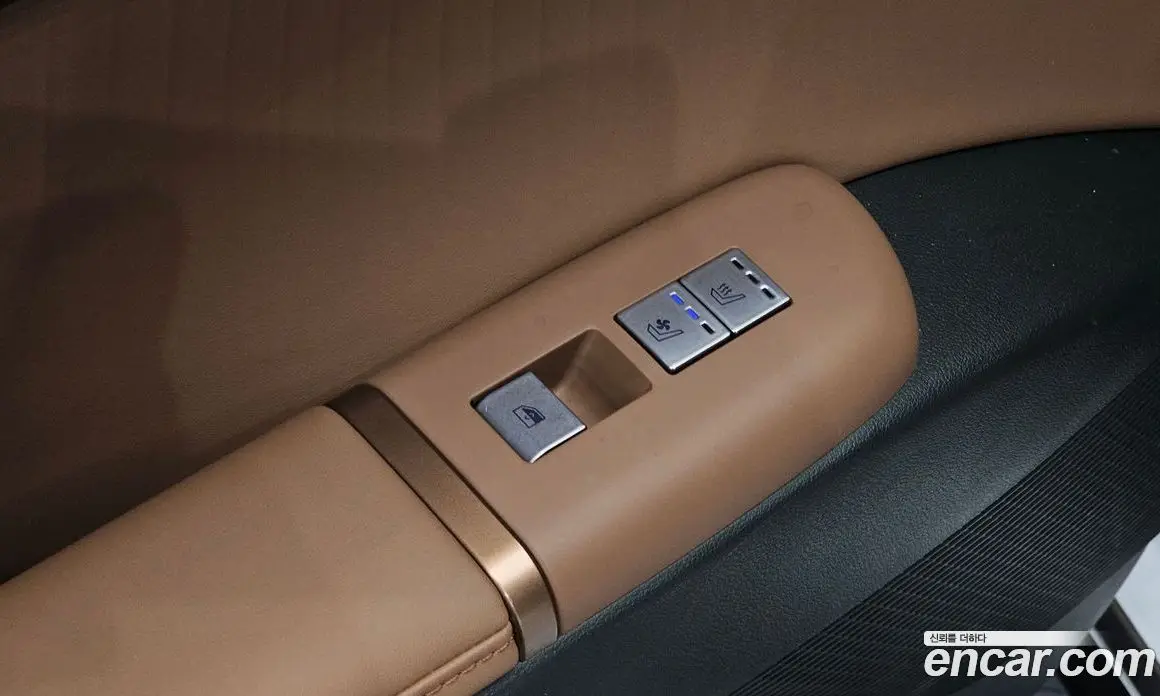 Hyundai Grandeur 2023 2.5 автомат (гидро), фото 30