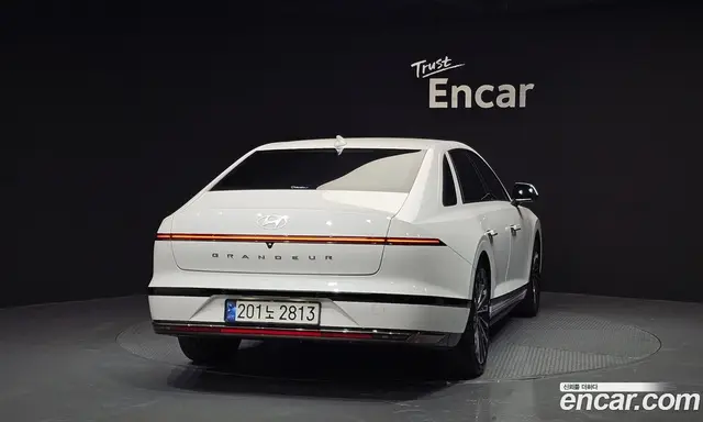 Hyundai Grandeur 2023 2.5 автомат (гидро), миниатюра 4
