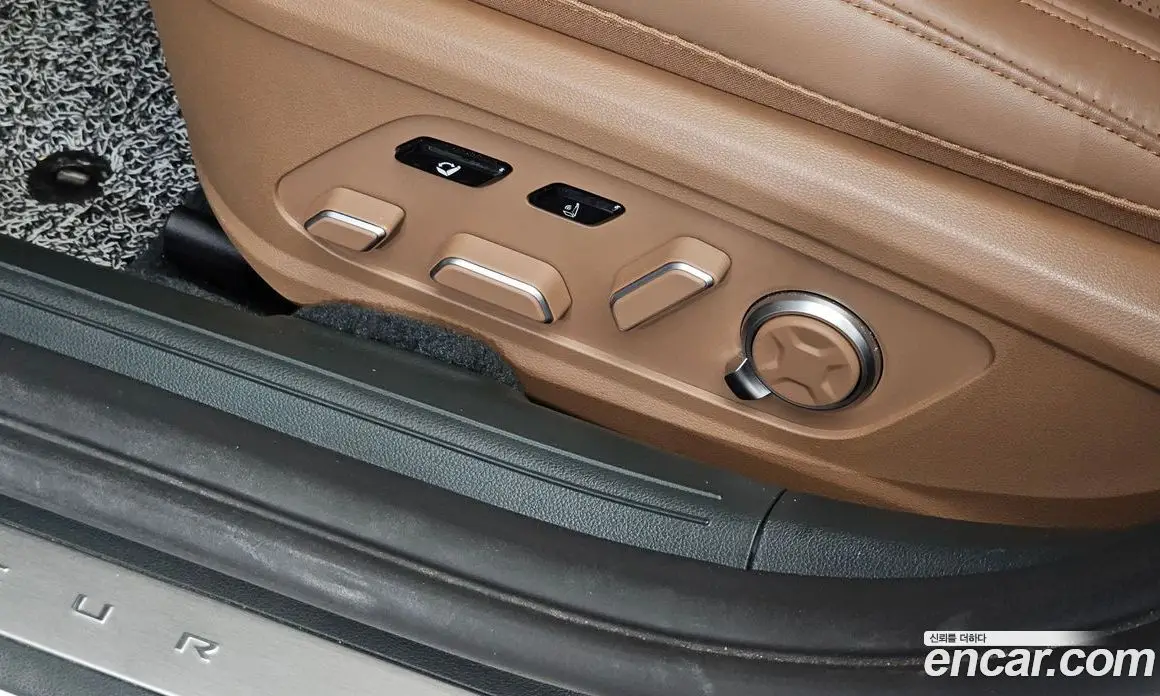 Hyundai Grandeur 2023 2.5 автомат (гидро), фото 32