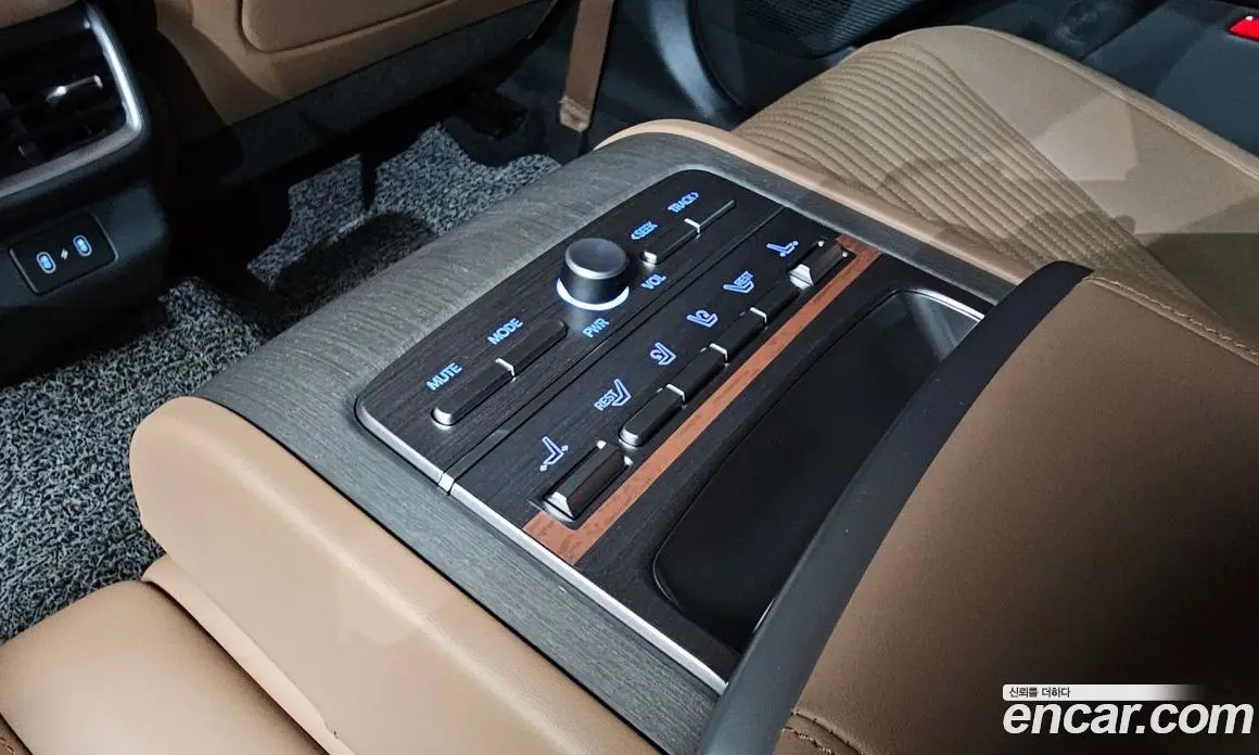 Hyundai Grandeur 2023 2.5 автомат (гидро), фото 36