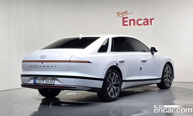 Hyundai Grandeur 2025 2.5 автомат (гидро), миниатюра 1