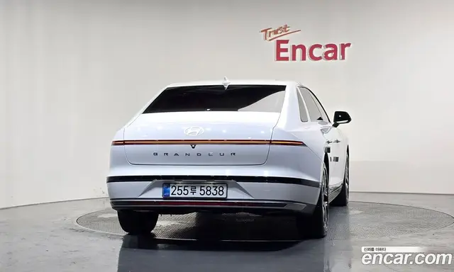 Hyundai Grandeur 2025 2.5 автомат (гидро), миниатюра 3