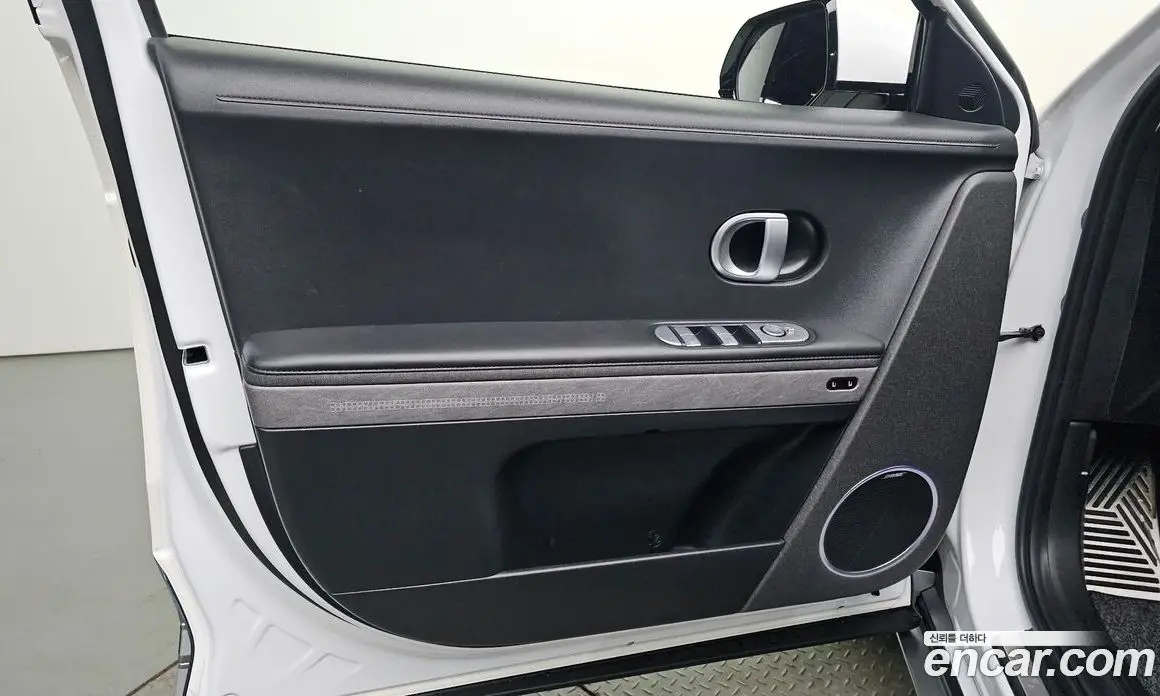 Hyundai Ioniq 5 2024 0.1 автомат (гидро), фото 14