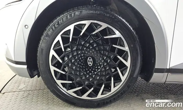 Hyundai Ioniq 5 2024 0.1 автомат (гидро), миниатюра 5