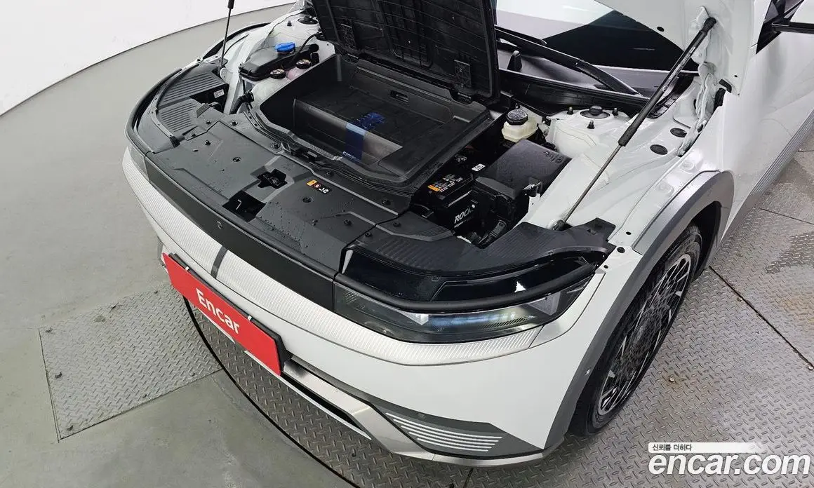Hyundai Ioniq 5 2024 0.1 автомат (гидро), фото 6