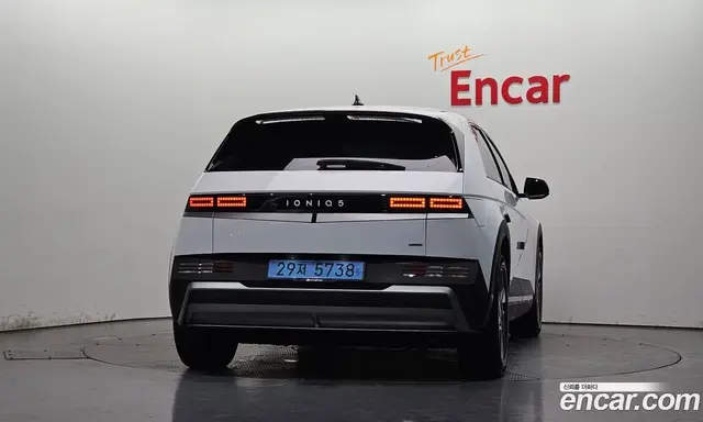 Hyundai Ioniq 5 2025 0.1 автомат (гидро), миниатюра 3