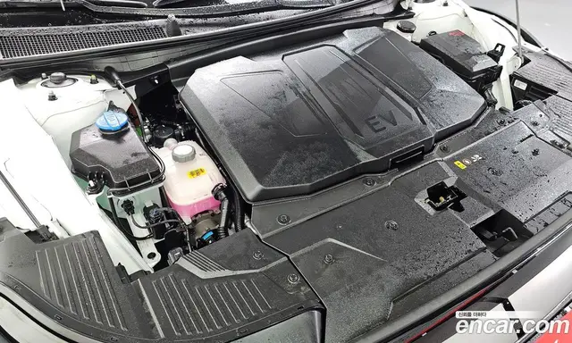 Hyundai Ioniq 5 2025 0.1 автомат (гидро), миниатюра 5