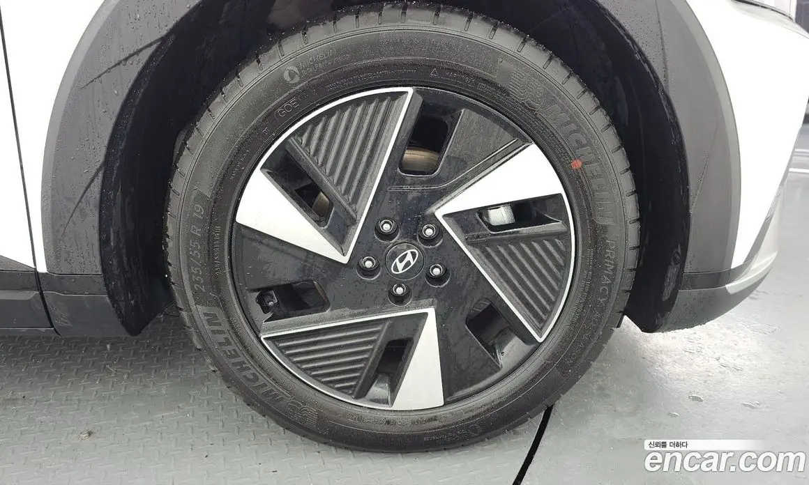 Hyundai Ioniq 5 2025 0.1 автомат (гидро), фото 6
