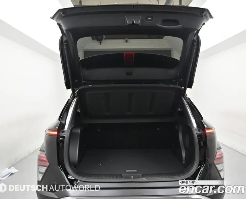Hyundai Kona 2024 1.6 автомат (гидро), фото 19